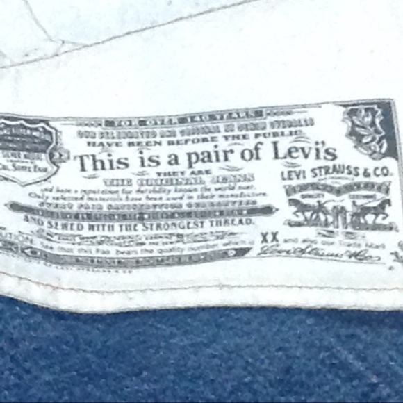 Levi Jeans - Picture 6 of 7